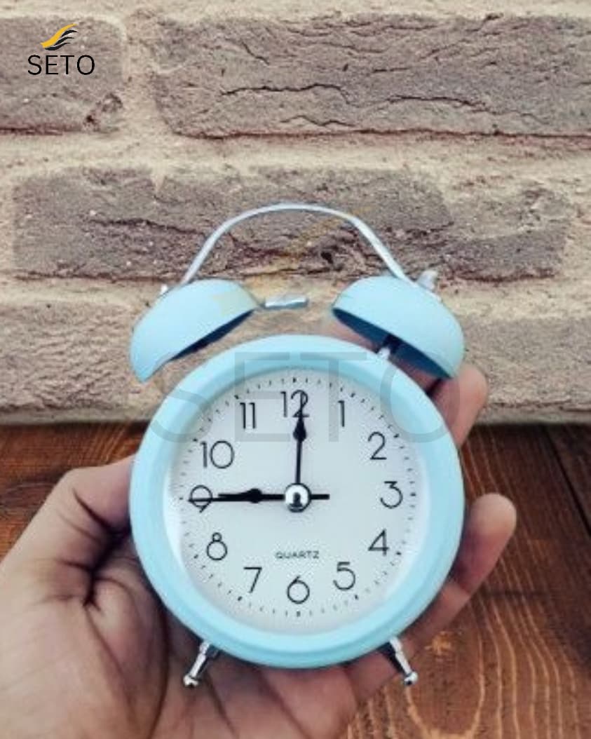 Mini Twin Bell Alarm Clock – Loud Retro Vintage Bedside Table Clock with Silent Quartz Movement – Available in Pink, Green, Blue, Red, White & Black”