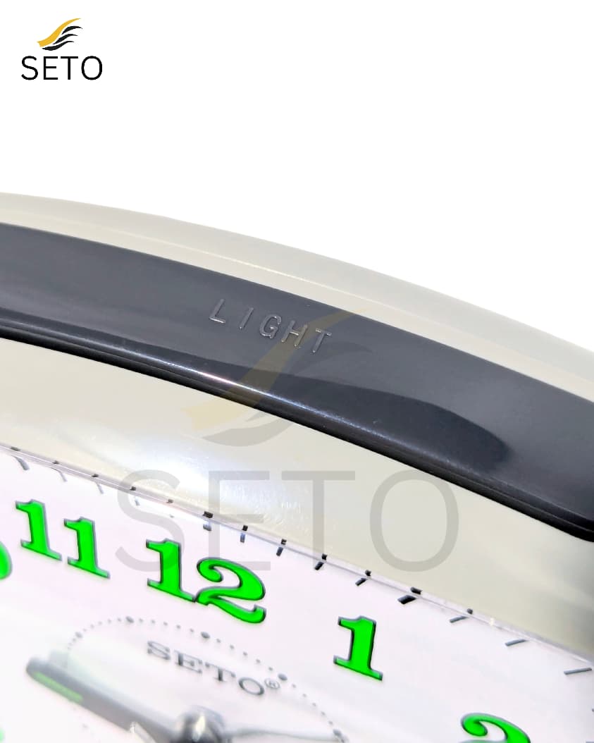 [SETO] Premium Quartz Alarm Clock with Night Light | Large Green Numbers | Easy Time Reading | Loud Alarm | Vintage Style Bedside Table Clock